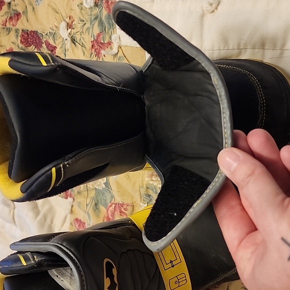 Boys winter boots - Picture 5 of 6